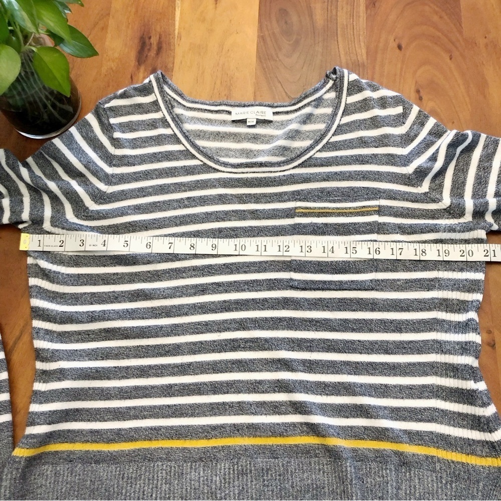 Marie Claire Oversized Relaxed Fit Casual Strips Gray Scoop Neck Sweater. Medium - Picture 13 of 15